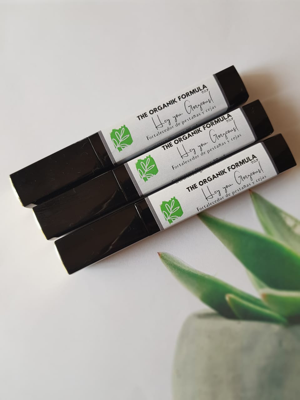 Sérum Fortalecedor de Pestañas y Cejas / Hey you Gorgeous